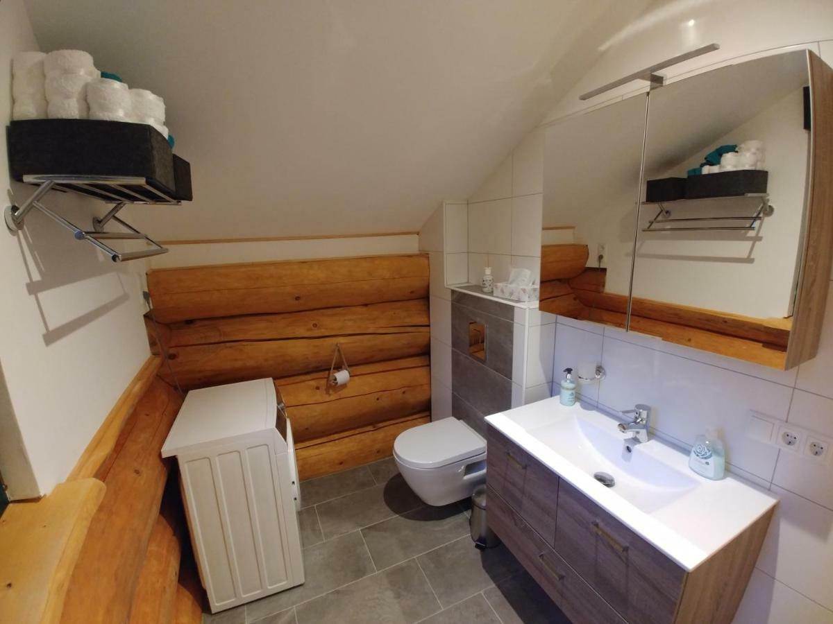Ferienwohnungen Blockhaus - Zwergenhaeusl กรุนเอา อิม อาล์มทาล ภายนอก รูปภาพ